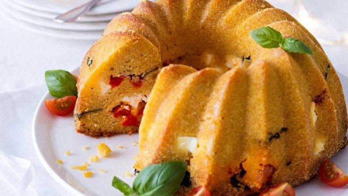 Ciambella di patate con pomodorini | Lo sfizio del sabato sera
