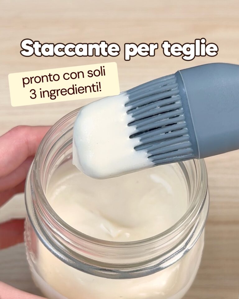 Staccante per teglie: la ricetta veloce per prepararlo in casa con solo 3 ingredienti