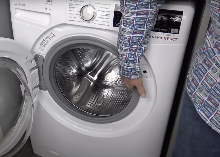 Mia suocera mi ha mostrato questo pulsante segreto della mia lavatrice: mi fa risparmiare un sacco di soldi e tempo!