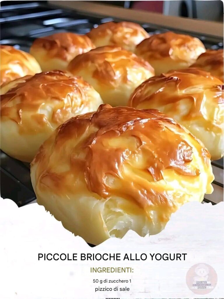 Piccole brioche allo yogurt