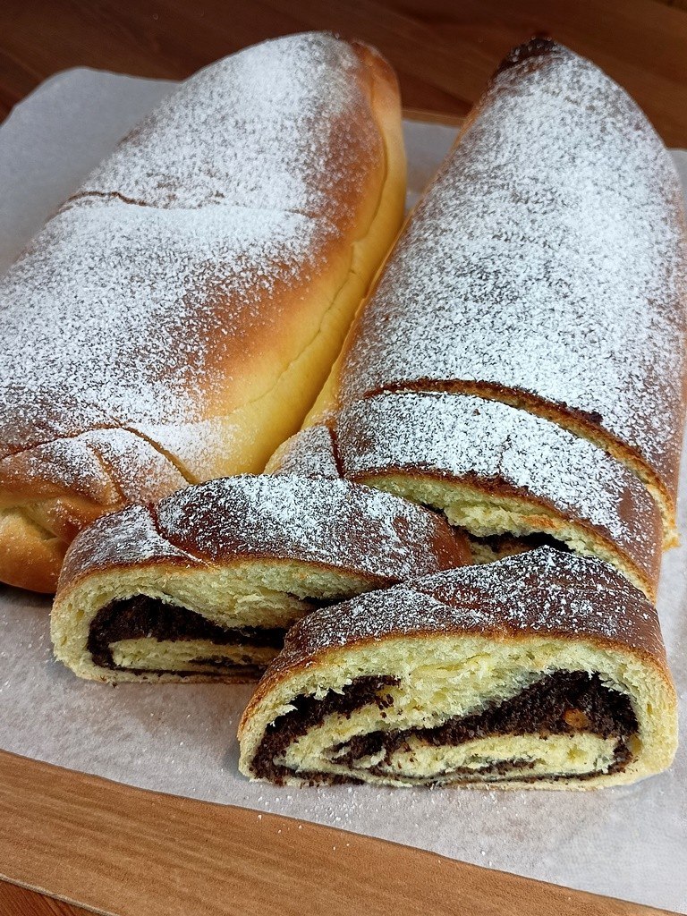 I miei fidati strudel ai semi di papavero arrotolati