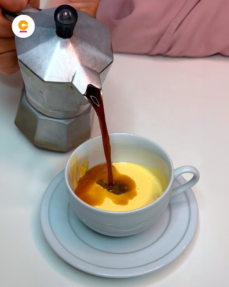Zabaione al caffè: la ricetta della nonna per la colazione o la merenda