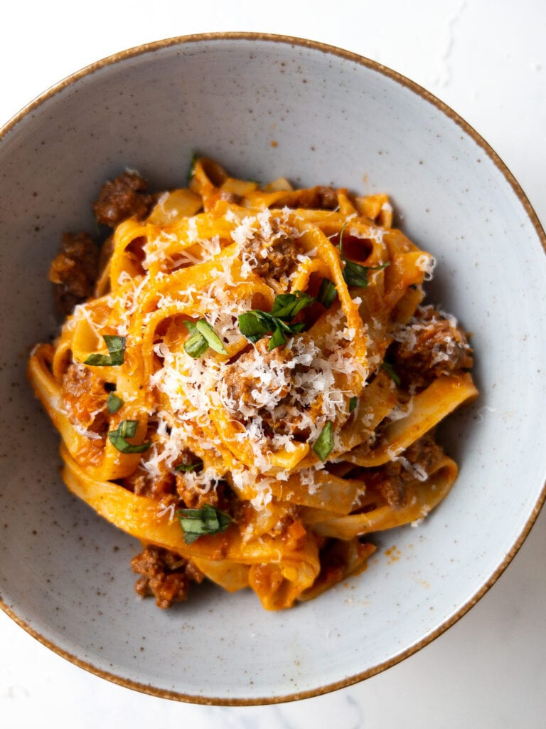 le fettuccine alla bolognese