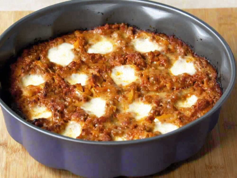 Nidi di tagliatelle al forno