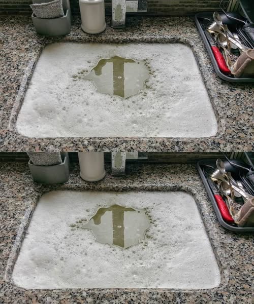 Per pulire le fognature intasate o eliminare i cattivi odori senza ricorrere a prodotti chimici aggressivi, si possono usare ingredienti comuni che si trovano in casa. Ecco un metodo semplice: