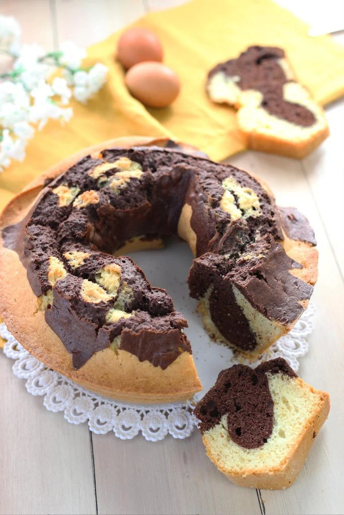 Ciambellone bicolore