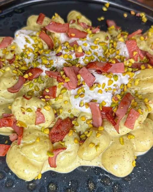 GNOCCHI CON PESTO DI PISTACCHI