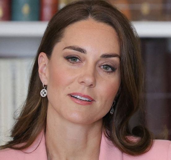 “Addio, Kate”: la famiglia reale è devastata, Kate Middleton ha appena perso la battaglia contro… Vedi il primo commento.